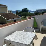 شقة Tonica *